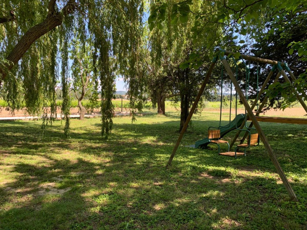 Gites La Ferme De Marguerite Tulette Екстер'єр фото